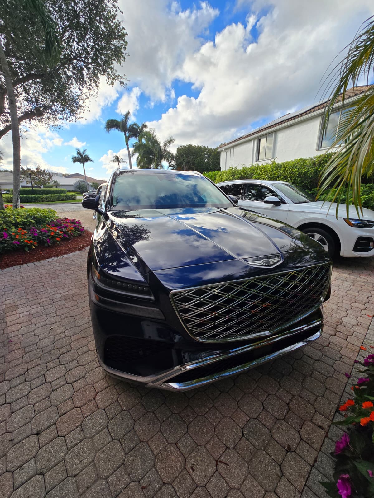 Mobile detailing service performed at home driveway